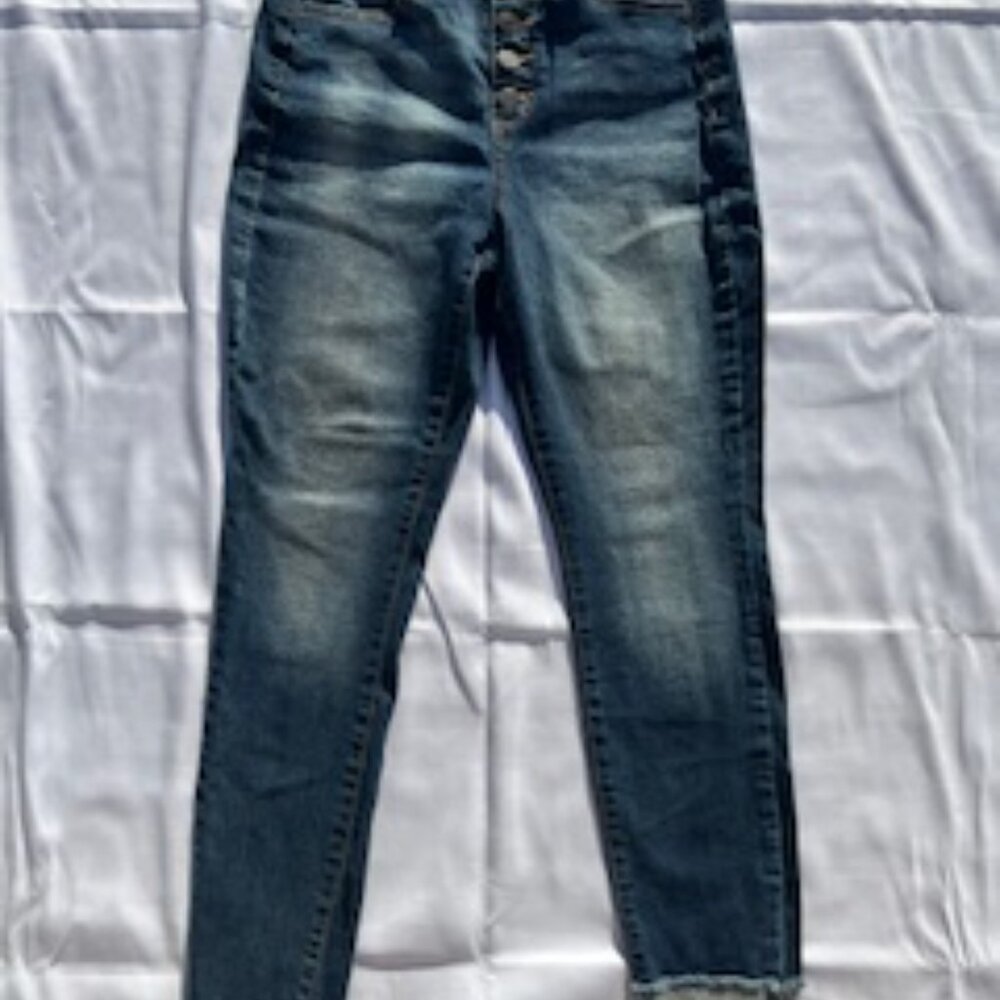 Women's Button Fly Highrise SO Ultimate Ankle Jeggings Size 7 Medium/Dark Wash